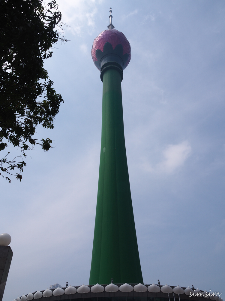 スリランカ旅行ロータスタワー