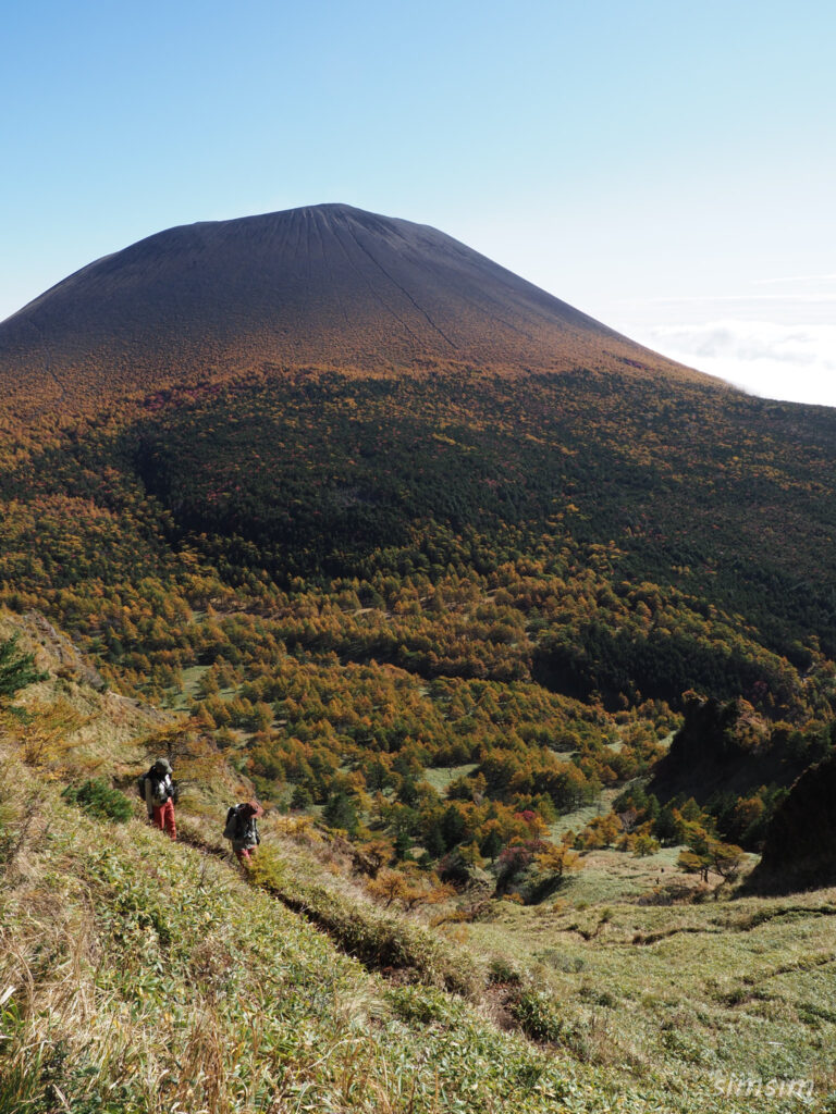 黒斑山登山　外輪山周回コース　草すべり