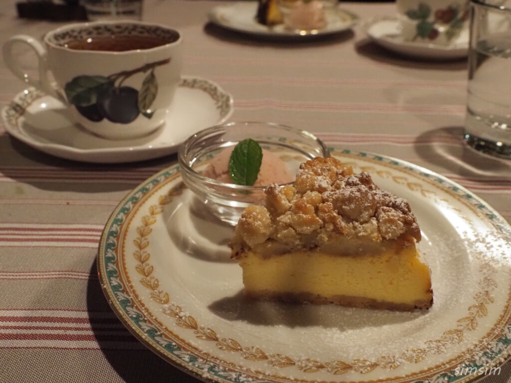 コロモデゲストハウス　ディナー